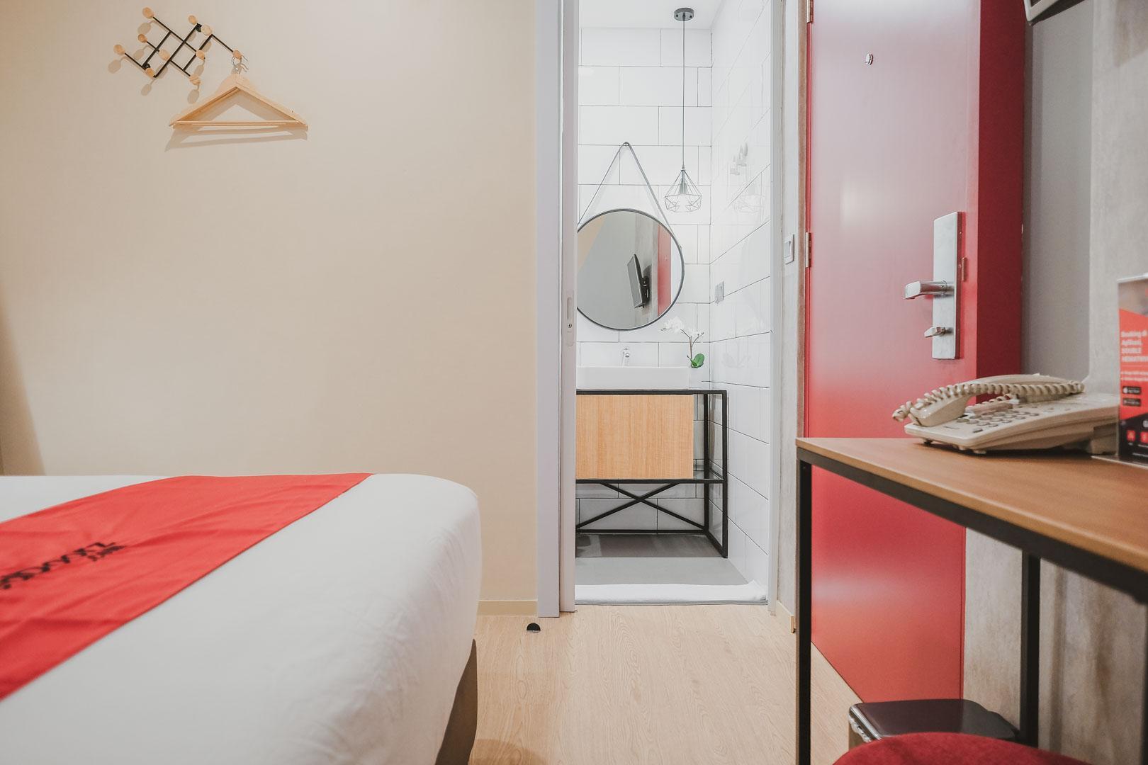 Reddoorz Plus @ Thamrin Jacarta Exterior foto